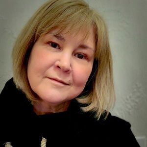 Meet your Posher, Kara